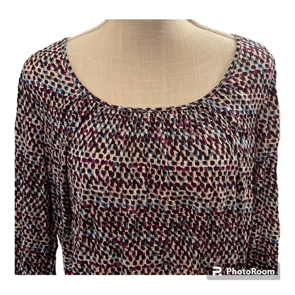 Women’s Daisy Fuentes Abstract Blouse Size Medium - Picture 2 of 8